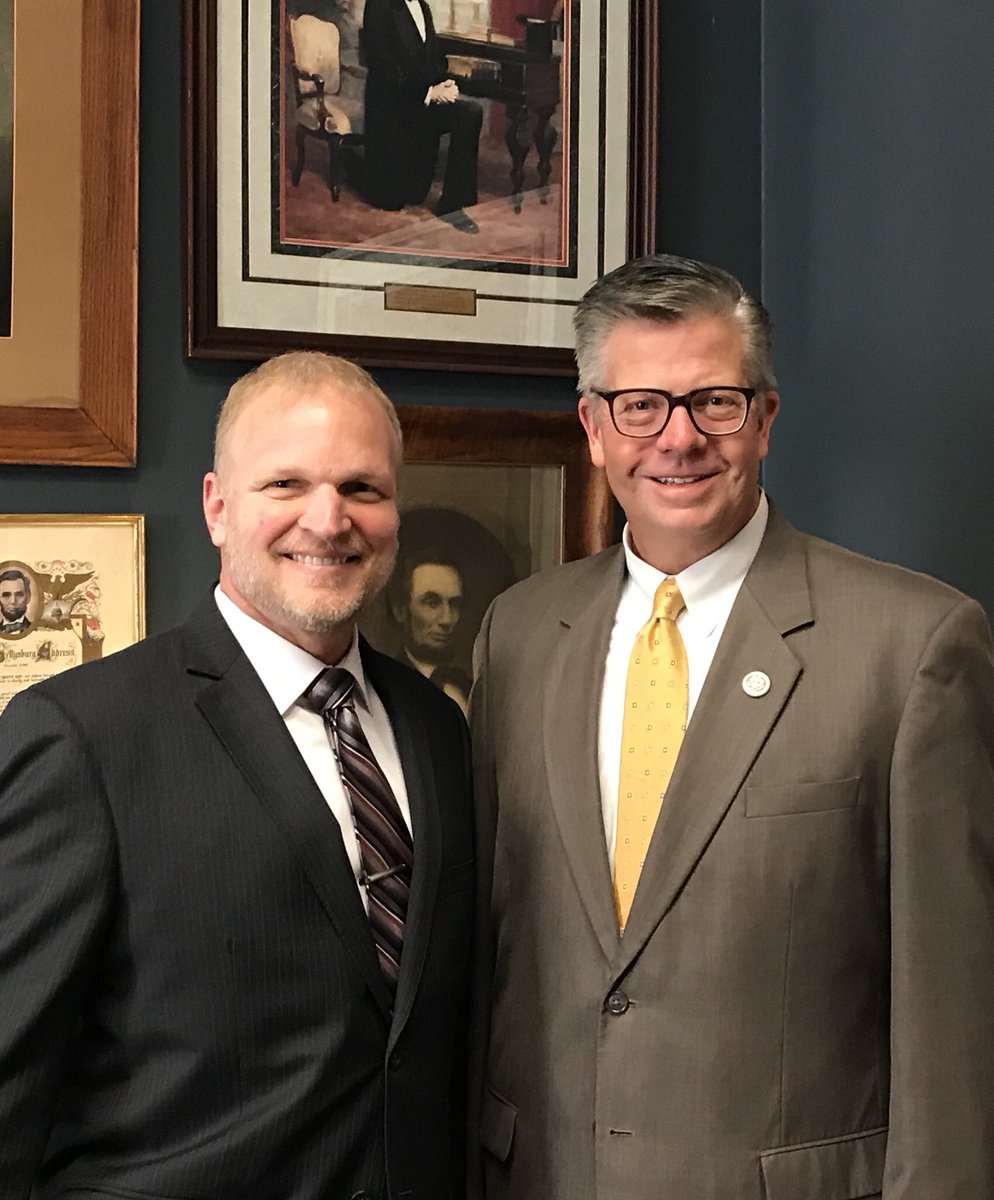 SteveSeeler's tweet photo. Special thanks to #rephultgren @RepHultgren for taking the time to educate himself on the issues. #NACDFlyin #NACDReACT https://t.co/RQJIYRUBGr