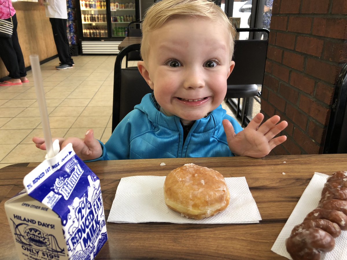 KATVBeth's tweet photo. Sugar rush!!!!!! 👦🏼🍩 https://t.co/xgSqdsAr5P