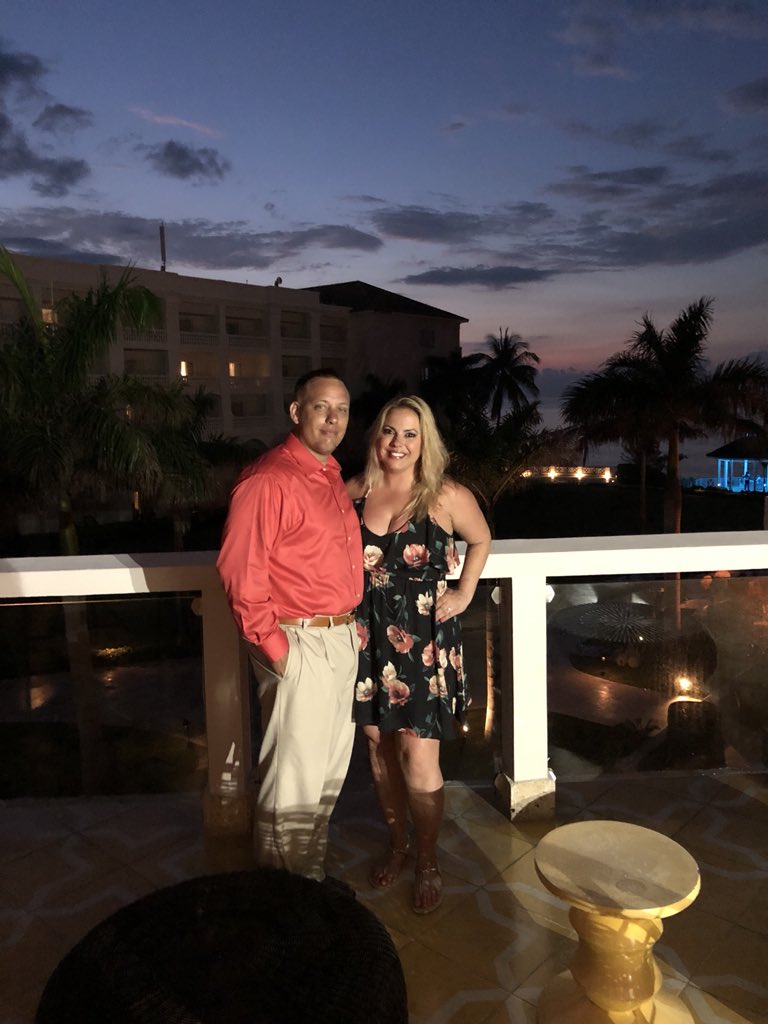 chicagowives's tweet photo. We are SO enjoying Jamaica!! 🇯🇲💕🌅🥂
—————————————————#Jamaica #TeamTLO #Jamaicanwedding #travel #TravelBlog #hitc #chicagoblog https://t.co/tJZaJyHRjx