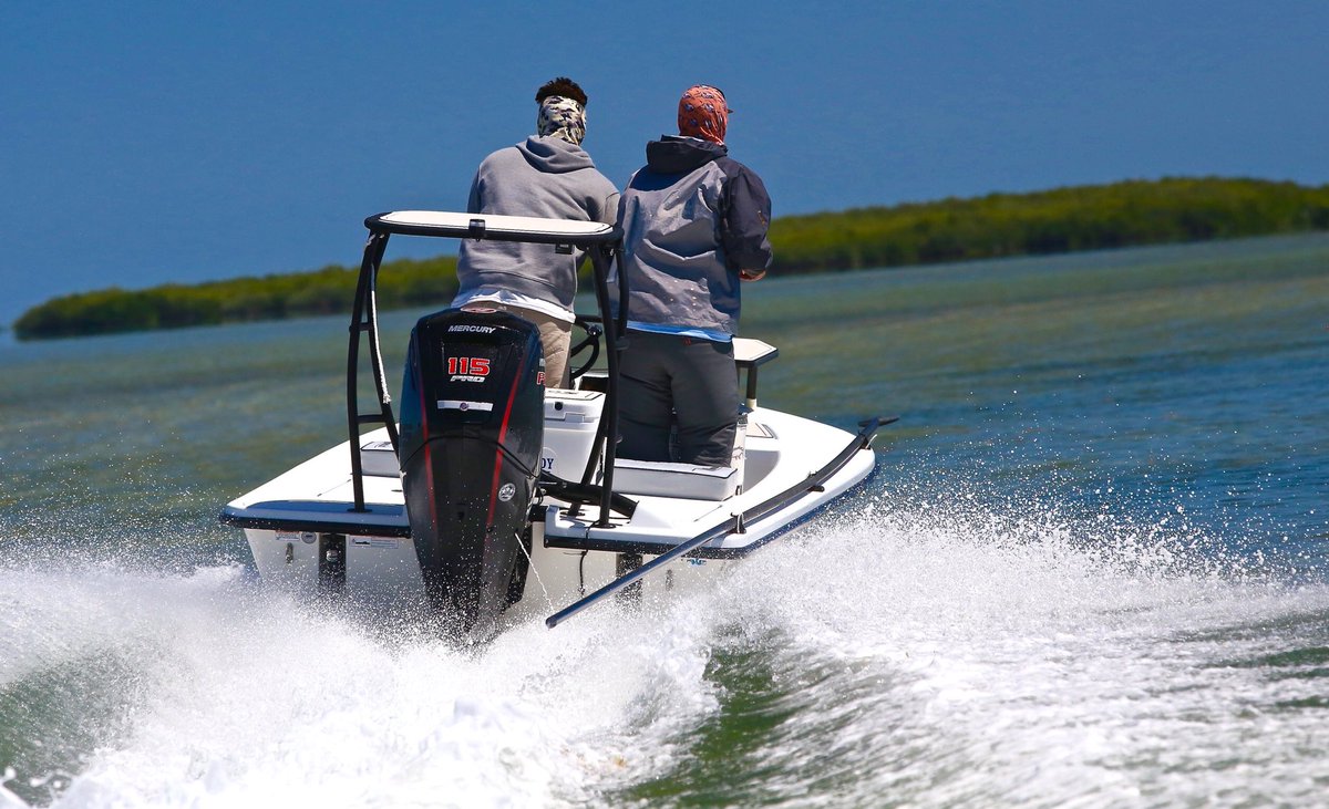 silverkingstv's tweet photo. Rollin’ through the week.
#silverkings
@mbgboats 
@MercuryMarine 
@YETICoolers 
@SeaDekTweet https://t.co/mcLtSmYIP8