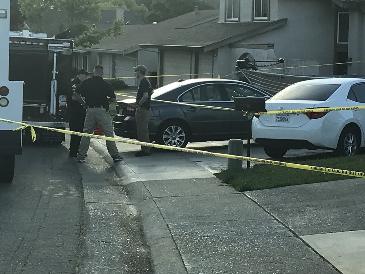 PedroRiveraTV's tweet photo. HAPPENING NOW: FBI agents have just arrived at the home of Joseph James Deangelo, the man police say is the #EastAreaRapist . Authorities say the #EastAreaRapist could have been responsible killing 12 people and raping 50 women @FOX40 https://t.co/aXaVJbeAlC