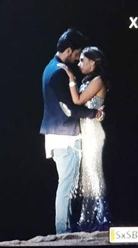 _mOnsterXo's tweet photo. KILL ME  PLZZZ....(( BITCH INSIDE ME WAS CRAVING FOR THEIR LOVE MOMENT😭😭))
IMMA HAPPY TODAY..!!💃💃

#KYYOnVoot https://t.co/psEoNWgfFe