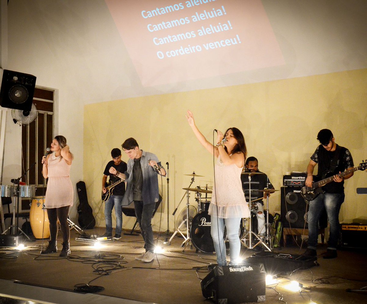 bandagerados's tweet photo. Nesse sábado, às 18h, vamos ministrar no aniversário da federação presbiteriana de homens do presbitério Guanabara, na Igreja Presbiteriana de Piedade-RJ.

End: Av. Dom Hélder Câmara, 8.886 - Piedade /RJ.

Venha estar conosco, vai ser bênção! https://t.co/04Y9Eev54V