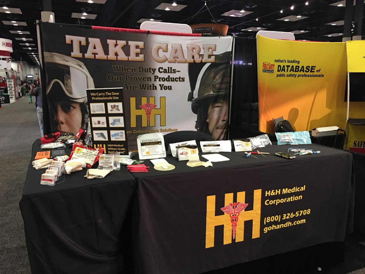 gohandh's tweet photo. Hello Indianapolis! If you're in the area, stop by booth 4834 at the #indianaconventioncenter and see us at #FDIC2018 ! Our wonderful sales team can't wait to show off our latest products and answer any questions. #militarygrade #battletested #swat_t #medicool https://t.co/1wEcwUSyKi