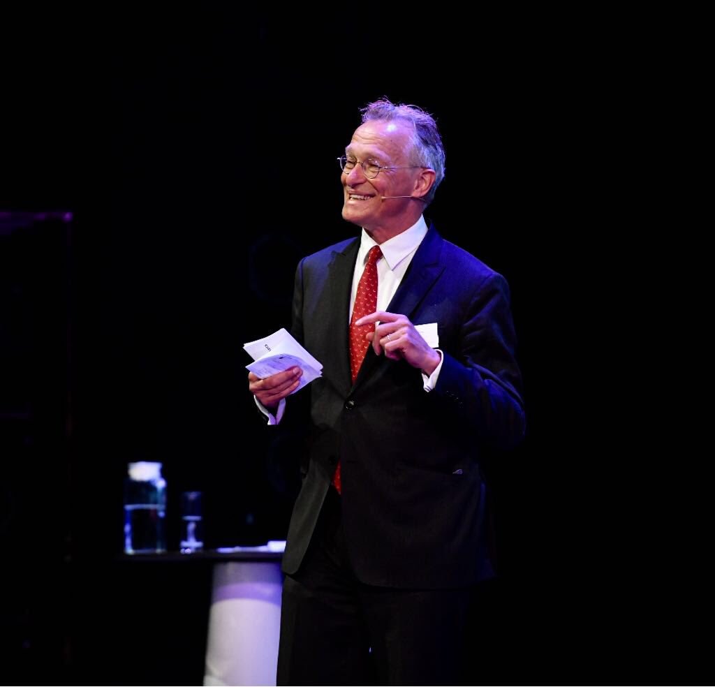 AutoriteitCM's tweet photo. βWe need more joined-up thinking. Only then can digitalization truly become a friend of oursβ, with these words, chairman Chris Fonteijn closes the #ACMConference #digitaleconomy https://t.co/v0v3G7qbgz