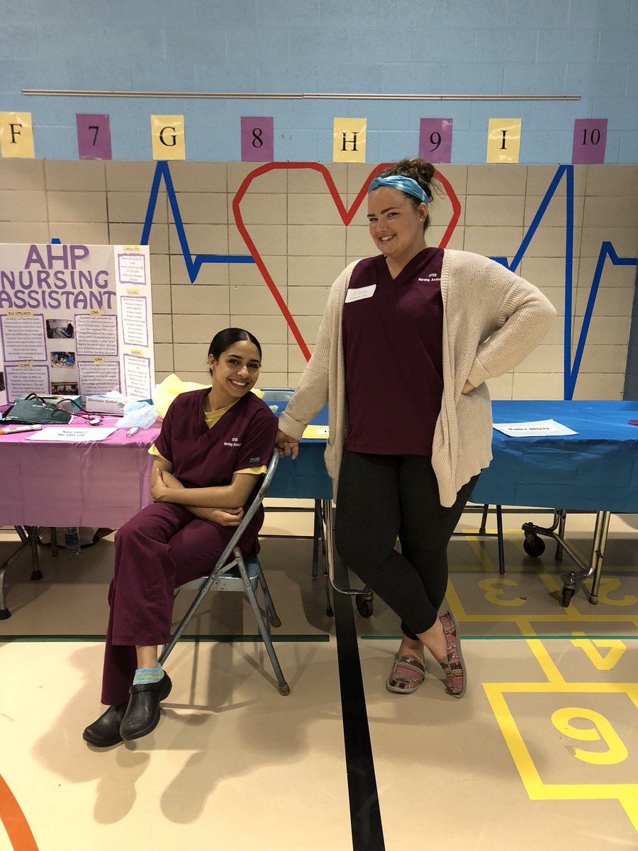 HTHSEdRising's tweet photo. Love seeing some of our @EducatorsRising peeps  helping out at Bakerfield Elem. Career Day &amp; teaching future cobras about their Tech Areas!  @HCPSchools @TechAuthen @collins6HCPS https://t.co/kNPr72hATi