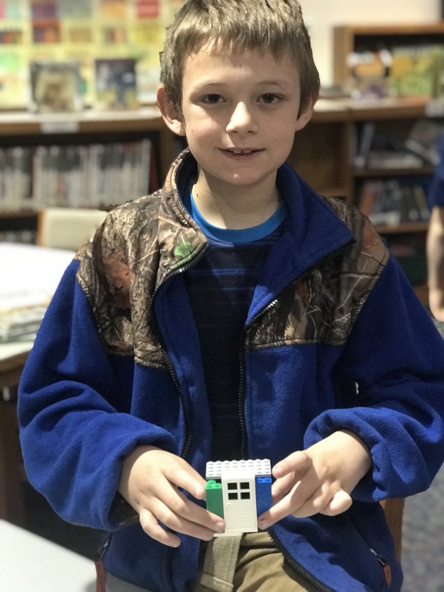 MrsBethanyHall's tweet photo. Our guys designed a gravity chamber for the #ISS so you can sink back into gravity anytime you’d want to!  @StationCDRKelly #squirestrong https://t.co/fsyxpyw5fc