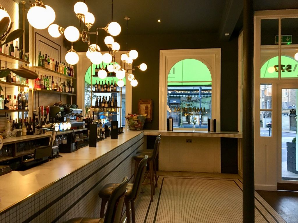 Lon_Unattached's tweet photo. Want to try Something Made In Chelsea?  How about @ImperialArmsPub  in @ChelseaQuarter Lucy found it all delicious https://t.co/Qek5ctVbAz https://t.co/QUle3oLABU