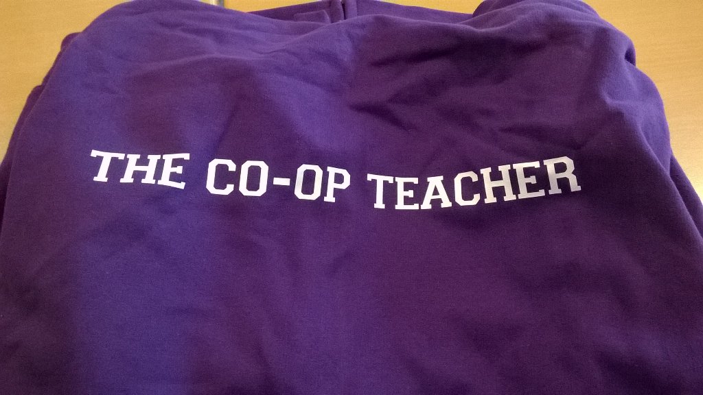 TheCo_opTeacher's tweet photo. Ooh, my school hoodie has arrived #schoolcolour https://t.co/Ays3zYiTrZ