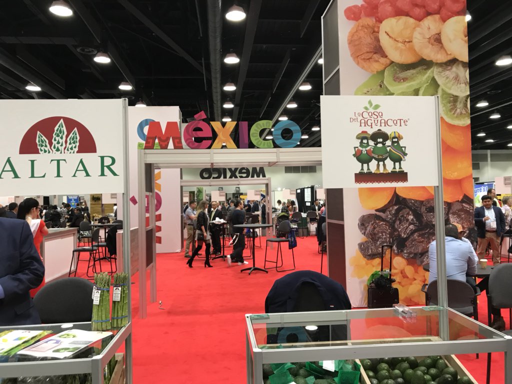 RSaik's tweet photo. Thx #CPMA2018!
Without doubt the most colorful AND tasty trade show I have ever been to.
@CPMA_ACDFL @Trimble_Ag @AgriTrend https://t.co/FVmNzGYyrB