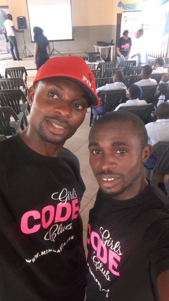 zeelz's tweet photo. While a woman is discouraged from describing herself as a #wife, let the boys go and support #GirlsinICT #GirlsinICTDay2018 #GirlsCodeClub cc: @_MindAfrica https://t.co/ZDAdeiwfqV