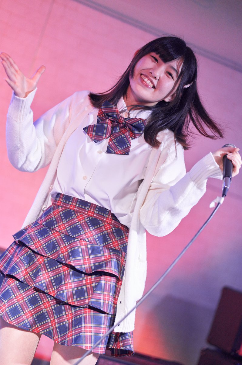 natan172's tweet image. 2018.4.25 #池袋CANOPUS #チルドレンレコード  #星野美羽 ちゃん①
1ヵ月ぶりの姫のステージ、可愛くて見惚れ聞き惚れました💞💖
セトリは「夏のお嬢さん」「夏の扉」「セーラー服と機関銃」「年下の男の子」の４曲。今回は全部知ってる曲だ！👌

念願のチキン南蛮も美味しく頂きました😊