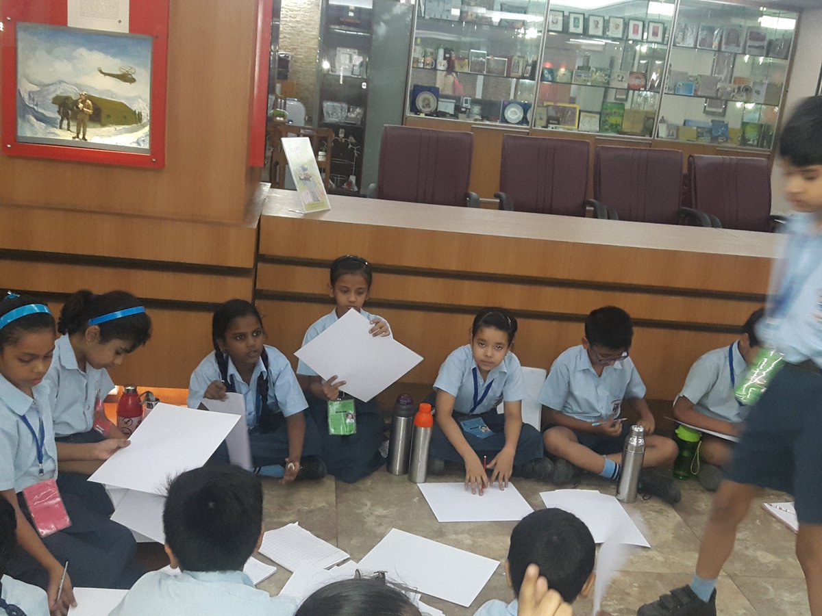 philastamps's tweet photo. आज दिनांक26..4.2018  राष्ट्रीय फिलाटेलिक संग्रहालय  स्कुल के (IV class) छात्र- छात्रा साथ ही विद्यालय से आए अध्यापक/अध्यापिका एवं कर्मचारीगण को अमूल्य धरोहर के रूप में भारतीय डाक विभाग द्वारा संरक्षित संग्रहालय में स्टाम्प एवं माय स्टाम्प के बारे में जानकारी दी गई! https://t.co/hthNPT538v