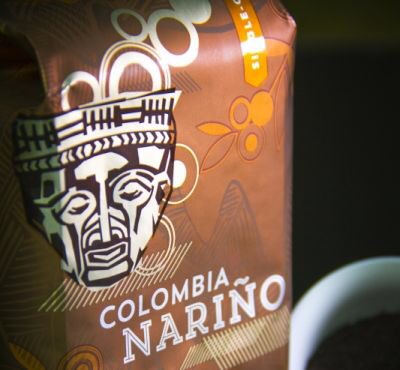 This amazing, medium roasted coffee bean is available for you to try in any of your hand crafted beverages for FREE! Choose this alternative over our signature espresso bean and if you love it just as much as we do, you can purchase a bag to take home with you instore too!