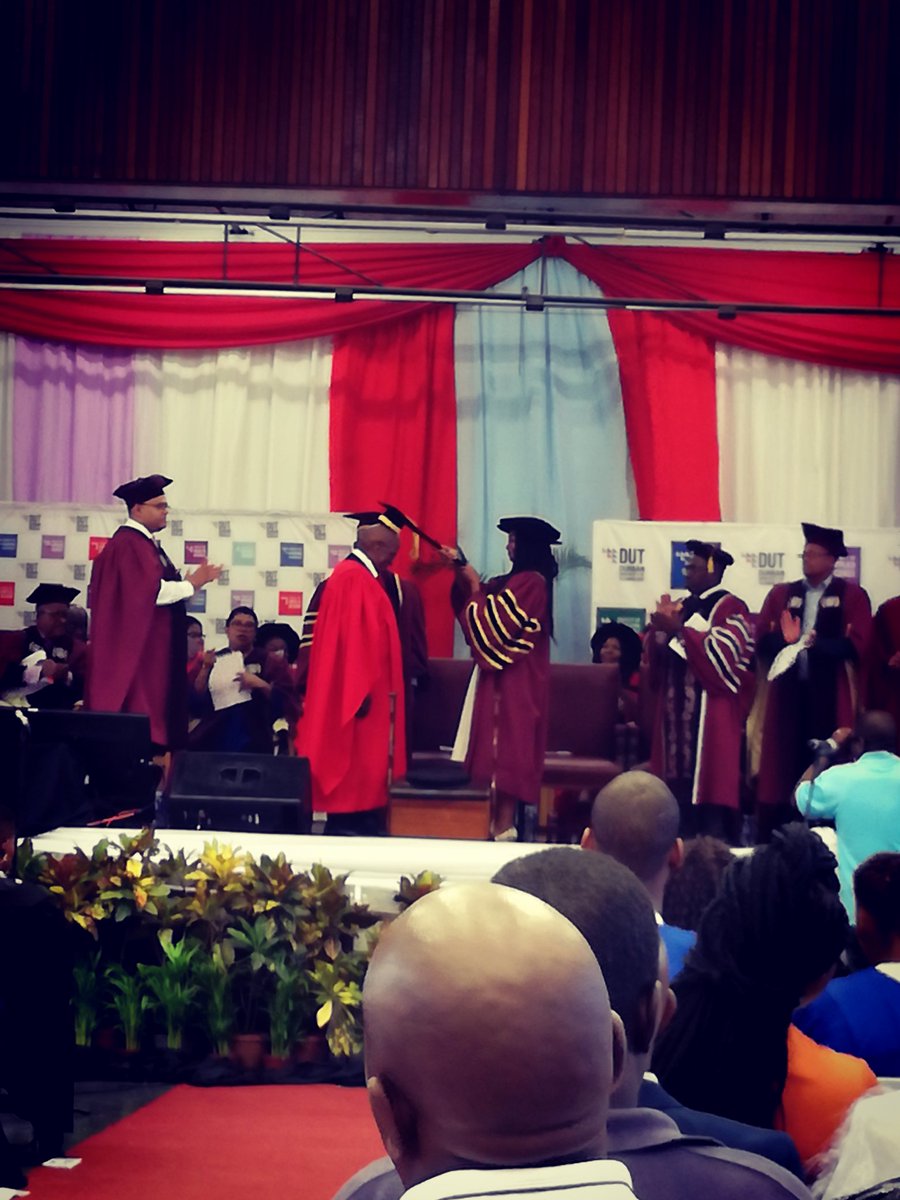 MaqhafaneZuma's tweet image. #DUTGRAD2018 

Dr. A.M Mlangeni