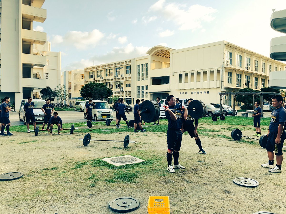 CrossFit_BAGUS's tweet photo. 沖縄工業野球部クロスフィット！
継続は力なり！ https://t.co/234eqAAum1