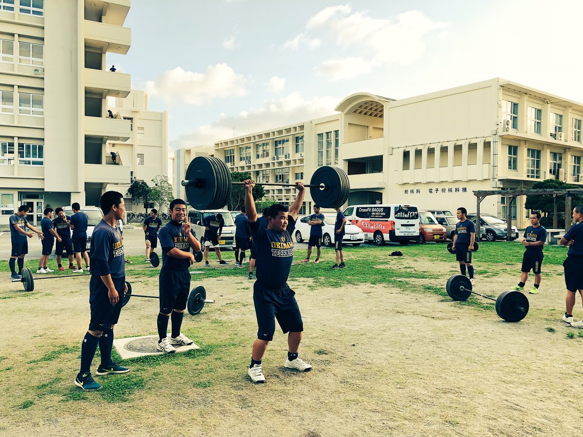 CrossFit_BAGUS's tweet photo. 沖縄工業野球部クロスフィット！
継続は力なり！ https://t.co/234eqAAum1
