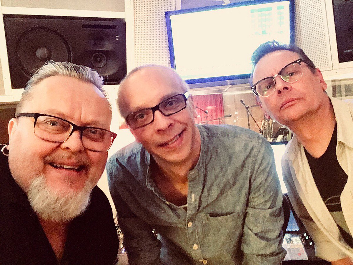 gofatboy's tweet photo. Hannu, @stefanboman & Janne @parkstudios.se
#parkstudios #fatboy #album6 https://t.co/ixwlzOoZps