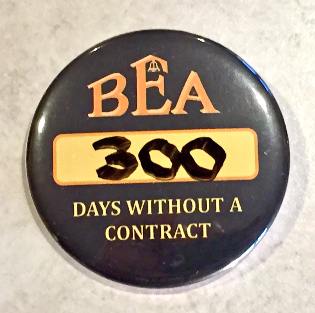 MrSchwenn's tweet photo. I graduated from @ISD191, I open enroll both of my daughters in ISD 191 &amp; today sadly my fellow @BEAOne91 members will work their 300th day without a contract. This is unfortunate... #settleourcontract https://t.co/zGYNFI3w1P