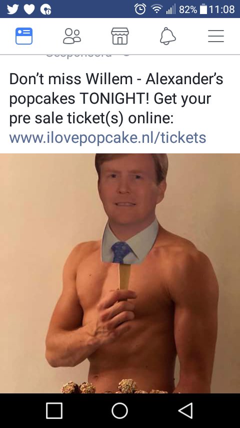 TheCyberRebels's tweet photo. Vanavond lekker dansen bij @ilovepopcake opde hoogste dansvloer van #DenHaag .
Een mooie avond om te vieren dat de Koning 51 word&amp;  morgen al 5 jaar onze koning is!
Nu nog een ietsje vlotter/ moderner met een mooie tattoo &amp;volle baard zou helemaal geweldig wezen!! https://t.co/Ui21GKjPyx