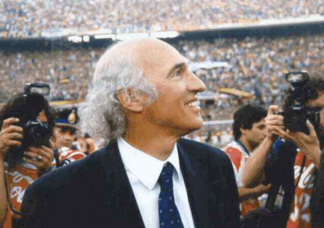 Good morning Bosteros, and a very happy birthday to Boca s greatest coach, Carlos Bianchi! 