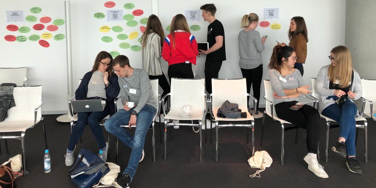 Zum #Zukunftstag machen wir Jugendliche in unseren dreitägigen #thinkbigcamps fit für die digitale Welt: es geht um Social Media, #Datenschutz und Ideen für #Good Data