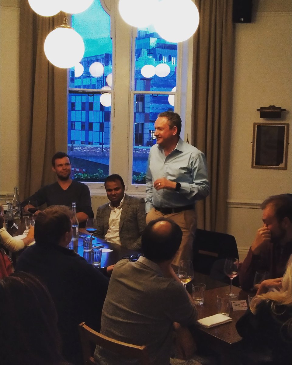 davidbarrie's tweet photo. HT @TableCrowd for chance to share my experience w/ gr8 group of early stage entrepreneurs last night. #angelinvesting #locavesting #London #tech https://t.co/lI288i34va