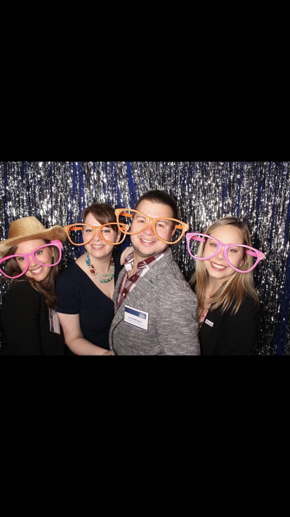 ITWRUSA's tweet image. Fun @GeorgiaAquarium while we wait for the #Pacesetter countdown to begin! #atlbizevents #RobotBooth