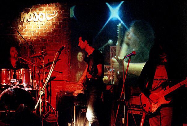 Itunes Store ve Google Playden Blue’ya erişebilirsiniz ! #güvertefilm #bluefilmi #kerimçaplı #documentary