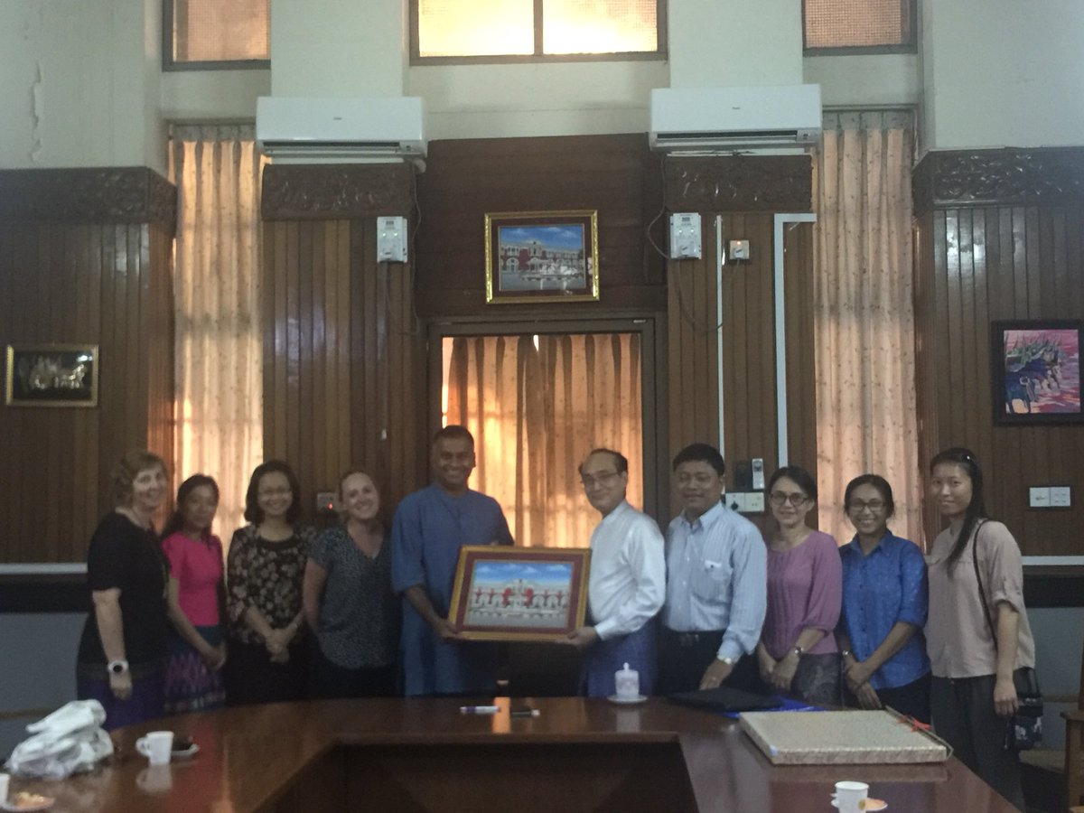 Vazir69's tweet image. @DrAdrianBoyle @RCEMpresident @RCollEM @drstuartlloyd @CUH_NHS Another day learning and sharing at Yangon Medical University and meeting the Dean. #emrocks