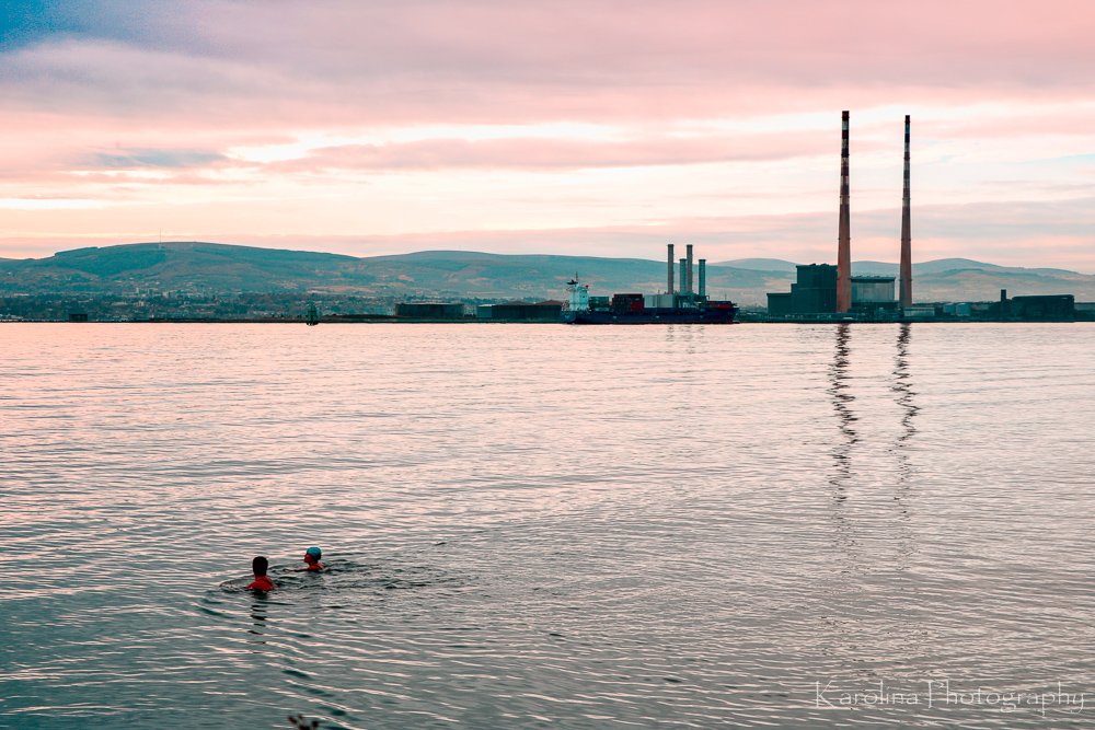 Is it summer yet? #dublin #ireland #bullisland #poolbegchimneys @VisitDublin @PhotosOfDublin @DublinAirport @KillesterTweet @clontarfIE @nolansclontarf @DiscoverIreland @PictureIreland @lovingireland18 @CanonIreland @CanonUKandIE @ViewFindersIE @igersdublin @igersireland