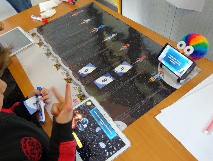 EducTice's tweet photo. Expérimentation du #chiffroscope pour le LéA CiMéLyon @lea_ife au complexe scolaire Simone de Beauvoir de St Fons @EducTice @educIFE @ENSdeLyon @cardielyon @ReseauEspe @Canope_69 @academielyon https://t.co/m0JNFgkskp