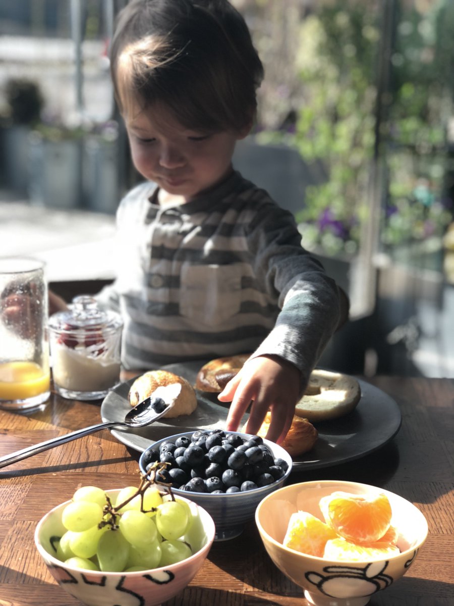 50Bowery's tweet photo. Families can now book the Kids’ Books &amp; Breakfast Package. Kids eat free over the weekend @riceandgold and upon check-in receive books set in downtown NYC curated by @picturebookclub. A fun stay for the kids and all. Learn more here: https://t.co/mCyeq4nhar https://t.co/A9CxFtlGDL