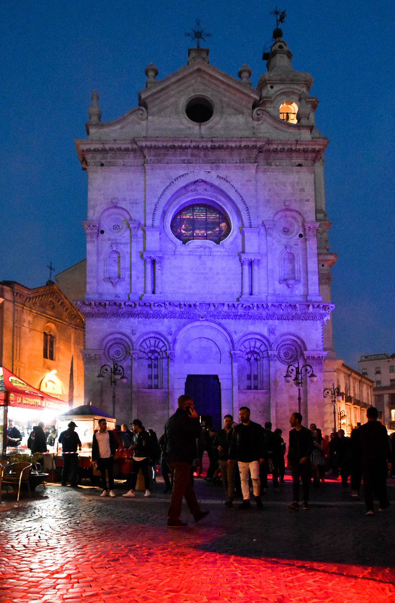 romanobaratta's tweet image. CATTEDRALE di Foggia 
FFF. Multiplicity Shape of Fire

#libando18 #cucinamadre #libando #libando2018 #lighting #lightingdesign #lightart #design #romanobaratta #poetry #installation #installationart #contemporaryart #lux #fire #food #foodpics #foodporn #chef #wine #foggia #FFFrb