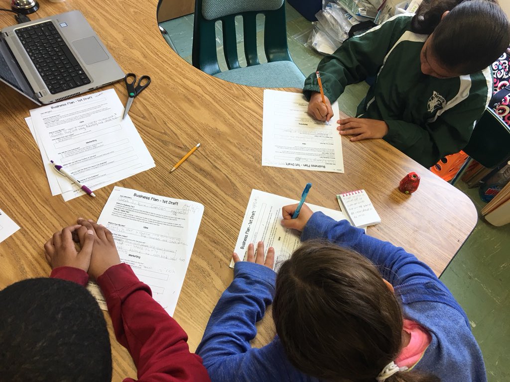 jenwarlick's tweet photo. Love this PBL idea! Kids are so motivated and excited! What’s your business plan?! 💕🧐 #NHEbrightknights https://t.co/hZPyQv8iD9