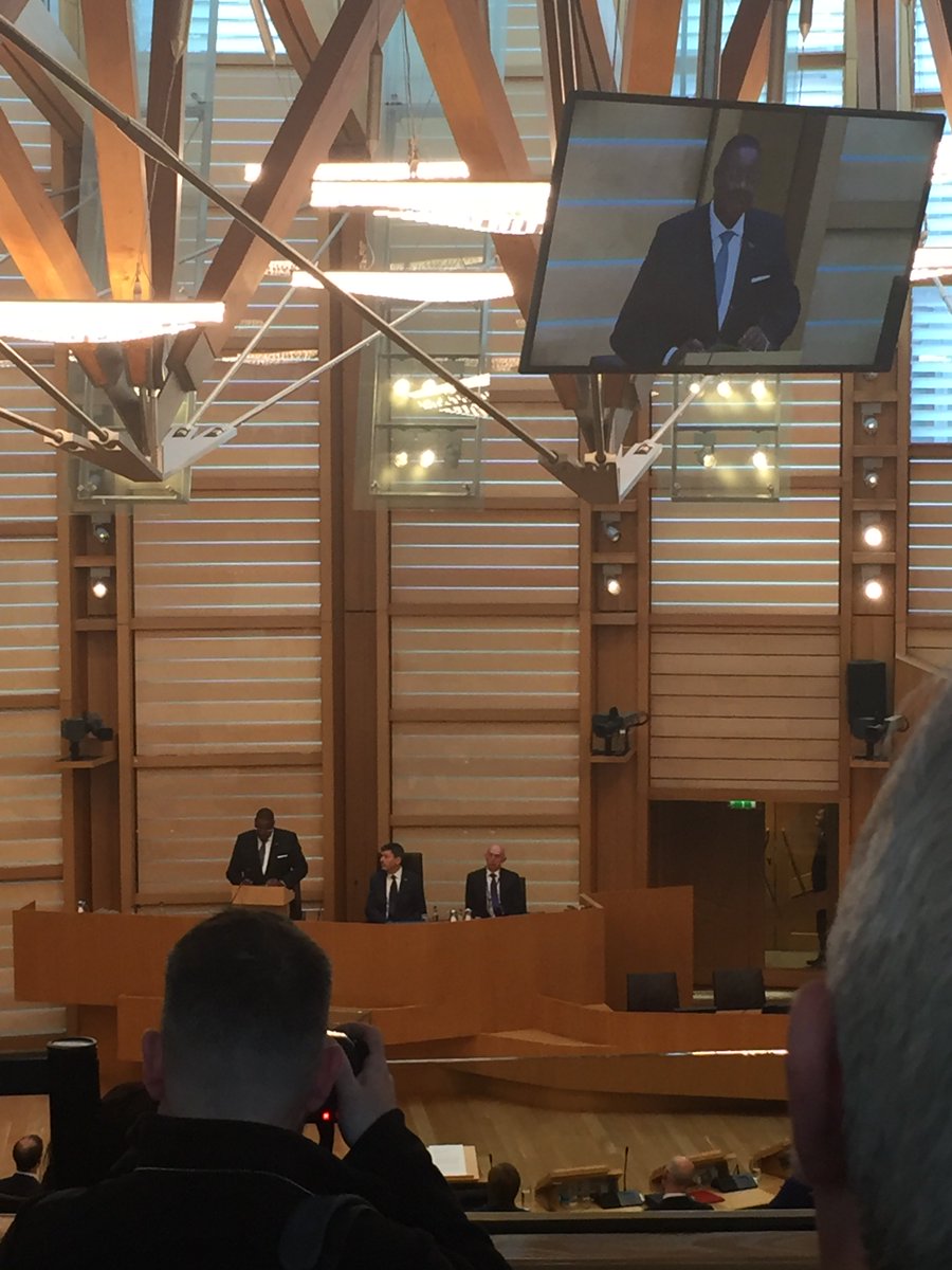 It's great to see how strong the cooperation between Scotland 🏴󠁧󠁢󠁳󠁣󠁴󠁿 and Malawi 🇲🇼is, and fantastic to see <a href="/NicolaSturgeon/">Nicola Sturgeon</a> and HE <a href="/APMutharika/">APM</a> working together.