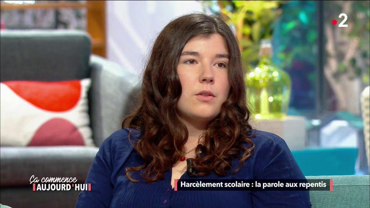 "On est plus fort quand on défend un opprimé que quand on suit la meute et qu'on se tait !" 

#HarcelementScolaire #CCA