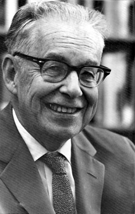 USGS's tweet photo. Happy Richter Scale Day! Charles Richter was born #otd in 1900. He developed the Richter Scale as a device to compare the size of earthquakes. Learn more about measuring EQs here: https://t.co/28yBmJvFEn #DYK #TBT https://t.co/CifBu17rmT