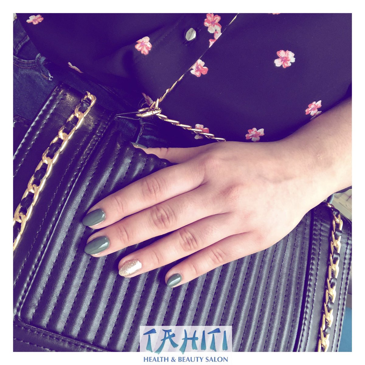 TahitiSalon's tweet image. When you receive pictures like this from clients 😍💅🏼 #LOVE 

•••••••••••••••••••••••••••••••••••••

#clientselfie #clientpost #nails #gellyfit #essexnails #essexsalon #tahitisalon #gels #weekendready