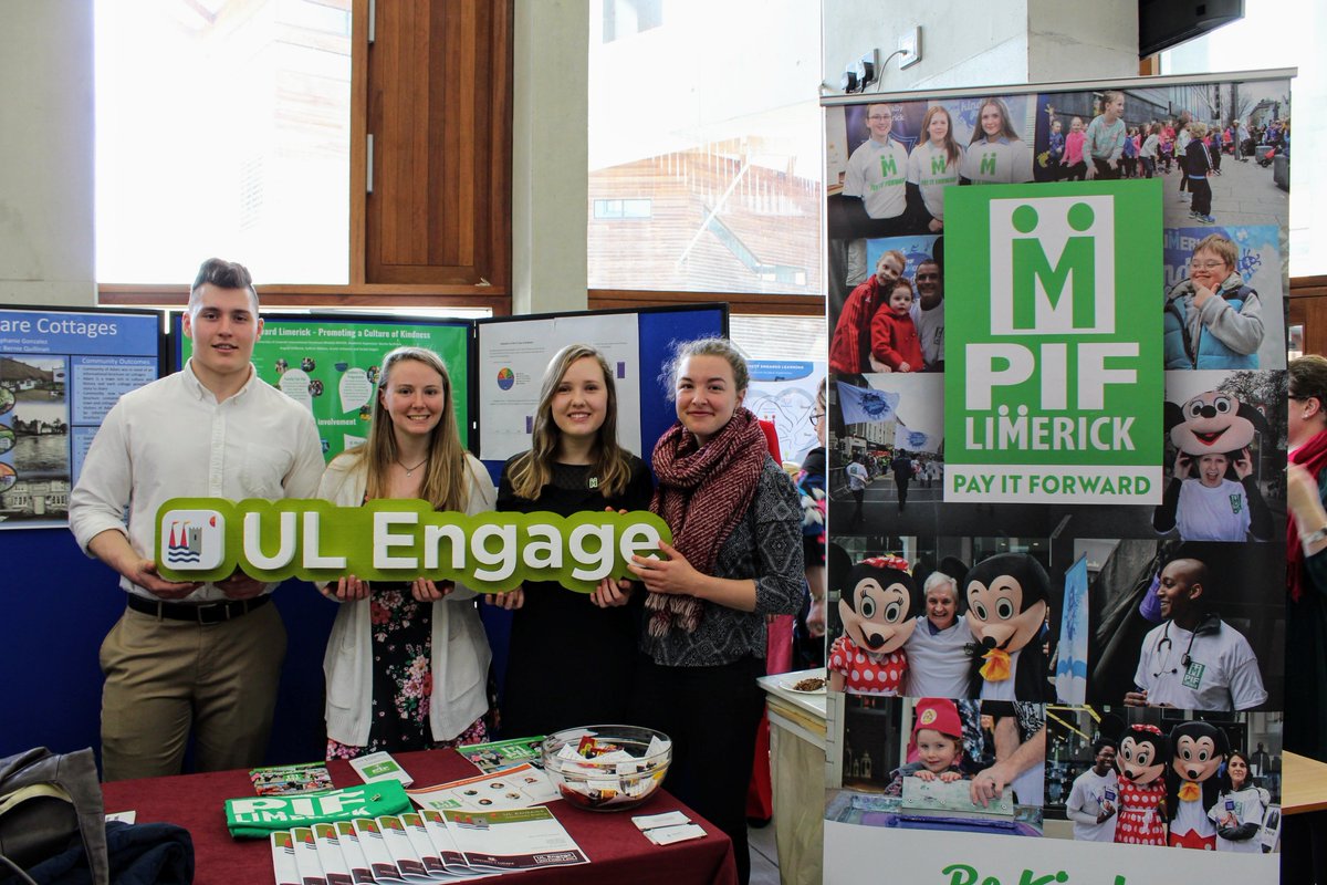 ULGlobal's tweet image. Delighted to see so many international students showcasing  their work at today's AIEA Thematic Forum @POLITICSUL @LimerickBeHeard @limerickyouth @BallyhouraDev @AdareVillage @adaretidytowns @PIFLimerick  @PIF_Limerick #servicelearning #engagedlearning #AIEA2018 #ULEngage