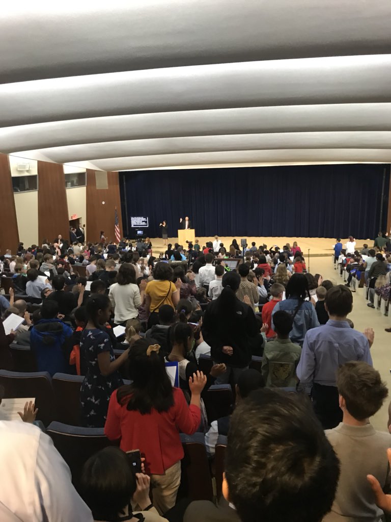 conradtribble's tweet image. Under Secretary Shannon swears in today’s class of young State Department employees-for-a-day. #tyctwd