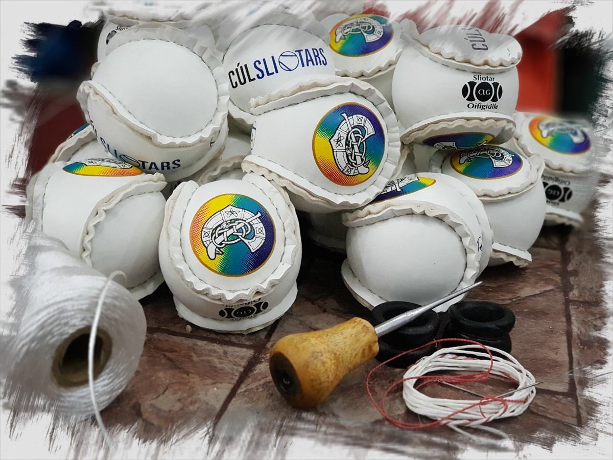 culsliotars's tweet photo. This Saturday we are attending @CommercialsHur1 for the @CamogieDublin feile and we will be bringing our beautiful funky #iHURLS #sliotars #camogie #tshirts so make sure to call over and get yourself kitted out 💚❤️💚❤️💚❤️ https://t.co/h3OHJsrhUz