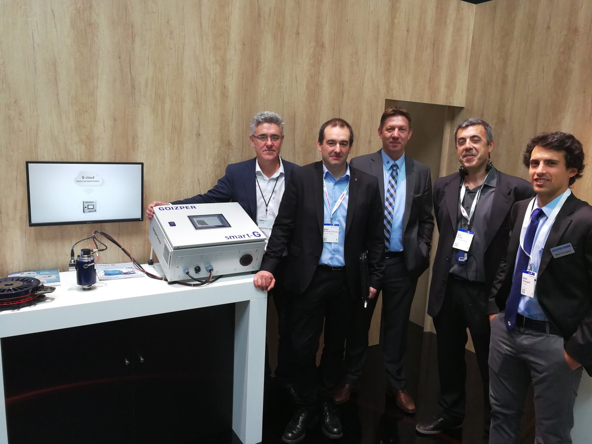 TeknikerOficial's tweet photo. Estos días estamos en @hannover_messe participando en el stand Basque Industry 4.0. En él mostramos tecnología en relación a la monitorización y alertas para la transmisión de energía en colaboración con @goizpergroup #basqueHM18 #HM18 https://t.co/9svfXKmsIE