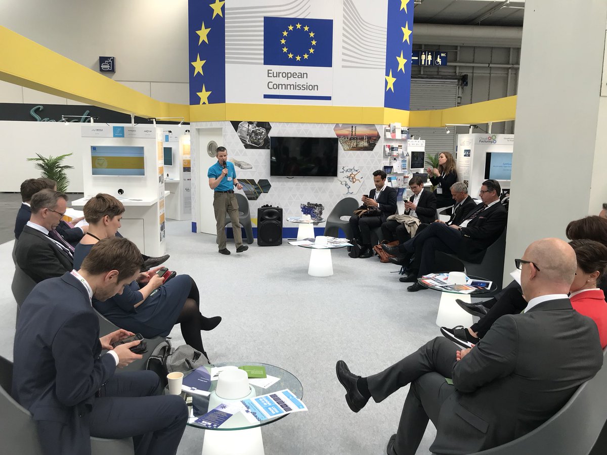 FortissimoPro's tweet photo. We hosted a German delegation on our Stand today, Mark Sawyer presented the Stand and Fortissimo Project #hm18 #FortissimoPro https://t.co/d295l7LXTx
