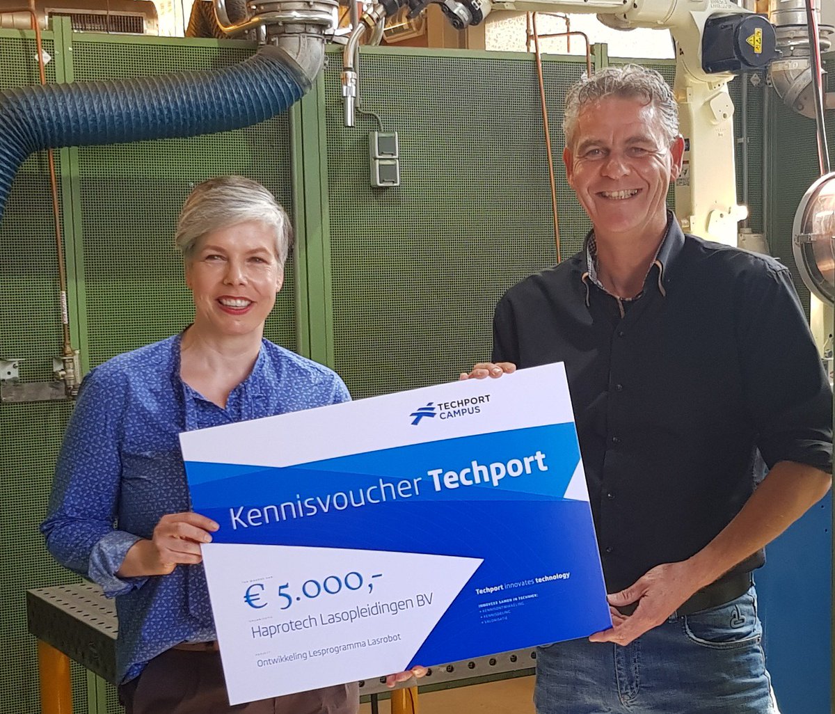 haprotech's tweet image. Haprotech heeft een @TechportCampus Kennisvoucher van 5.000 euro ontvangen voor het verder #ontwikkelen van een #opleiding tot #lasrobot #operator. In Nederland bestaat zo’n opleiding nog niet. Lees meer: lnkd.in/eTXf-52