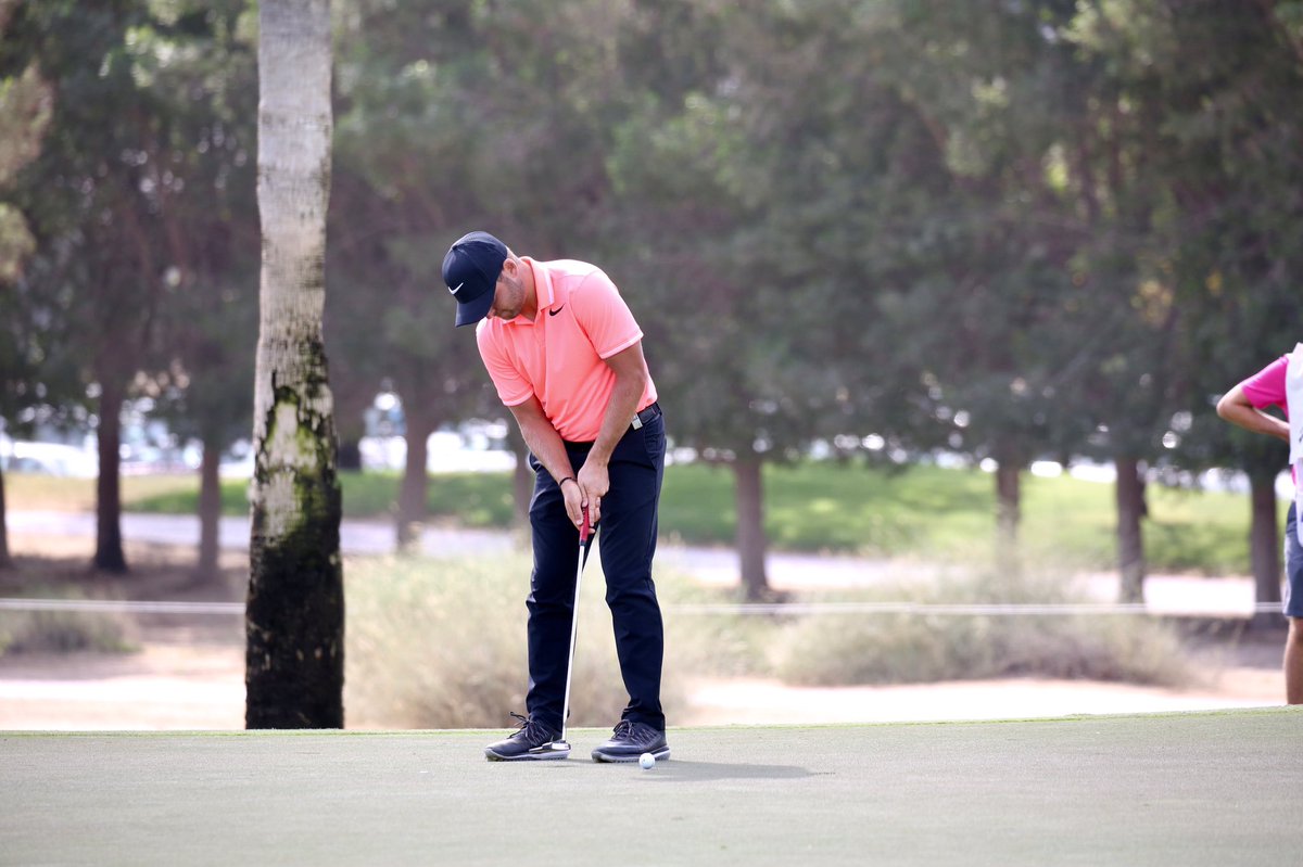 ⛳️ #VolvoChinaOpen

<a href="/Jsmithgolf/">Jordan Smith</a> comes out firing in China with a stellar opening three-under par round to end day one in T18 👏🏻👏🏻 #TeamMBP