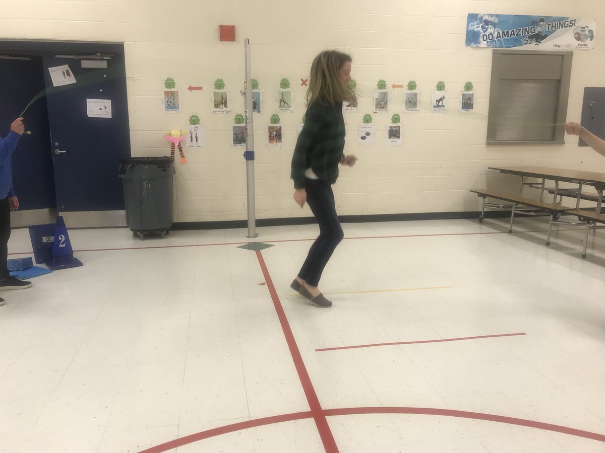 MBekkedal's tweet photo. Stone students having fun raising money for sick hearts participaring in Jump Rope For Heart! A big Thank to PTA for providing students with a Heart Healthy Snack!#AD4ALL https://t.co/VaoRH1MNuK