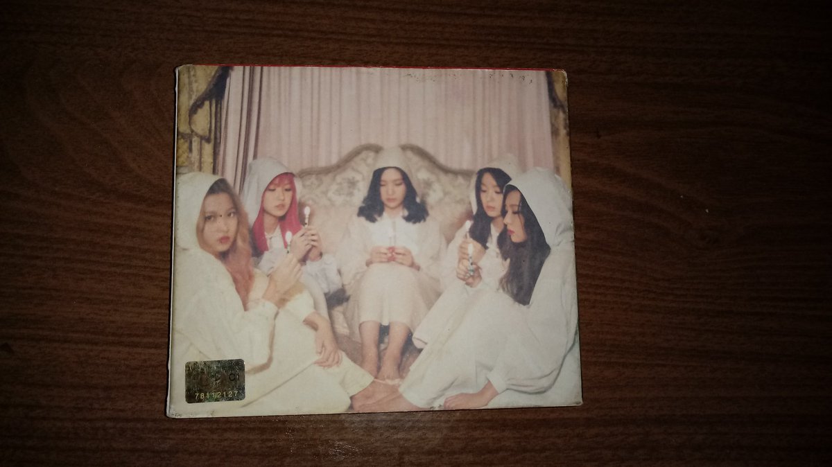 store_Hopee's tweet photo. [💿] The Velvet 

💵R$45,00 
🚚 + Frete
❌Sem card
📬 Pedidos na DM/Direct ou E-mail
💰Pagamento por cartão de crédito, boleto,depósito, paypal e transferência. 
⚠️Dúvidas? Nos chame na DM! https://t.co/VhtnKWWbra