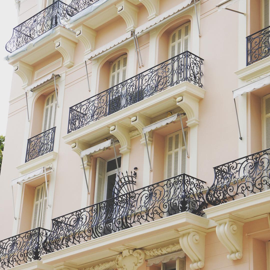 InditalUSA's tweet photo. Stunning #Balcony Project in Monaco with Indital & custom forged elements
https://t.co/674ttozV8Z
#arteferro #irondesign #wroughtiron #classicdesign #oldworldbalcony #italiandesign #madeinitaly #forged #balconyrail #railing #craftsman #designinspo #artisticiron #balconyideas https://t.co/skgUU1e5n5