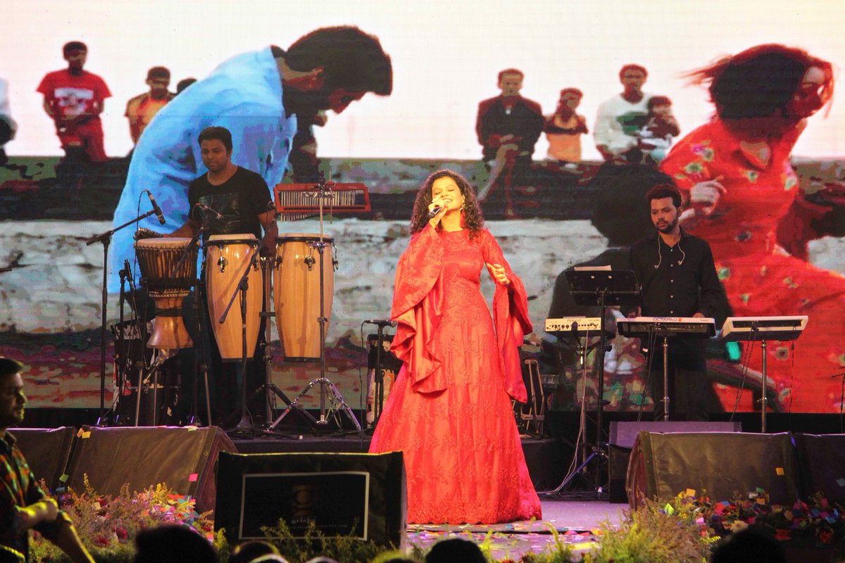 GriebsMedia's tweet photo. What a fabulous night, We feel lucky to have hosted @palakmuchhal3  &amp; @Palash_Muchhal #LiveinConcert at @PMCBangalore  last Saturday.

#DilSeDilTakTour #PalakandPalaashLive #PalakMuchhalLive #GriebsMedia #GriebsEvent #Siblings #SiblingsLove #DilSeDilTak https://t.co/gamBkuPnhT